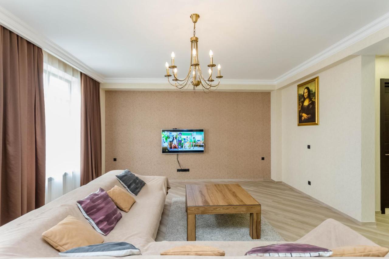 Rustaveli Residence III Τυφλίδα Εξωτερικό φωτογραφία